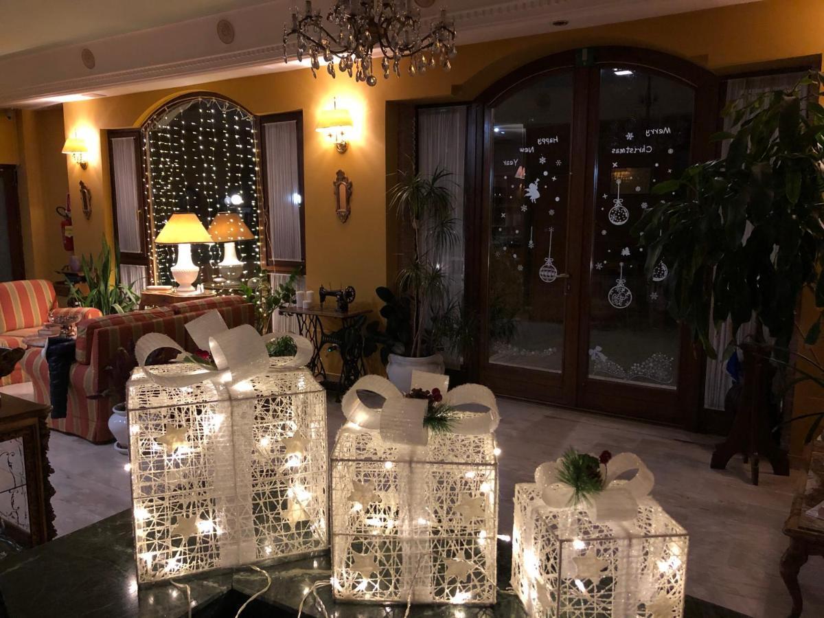 L'Ottava Hotel Monte Compatri Bagian luar foto